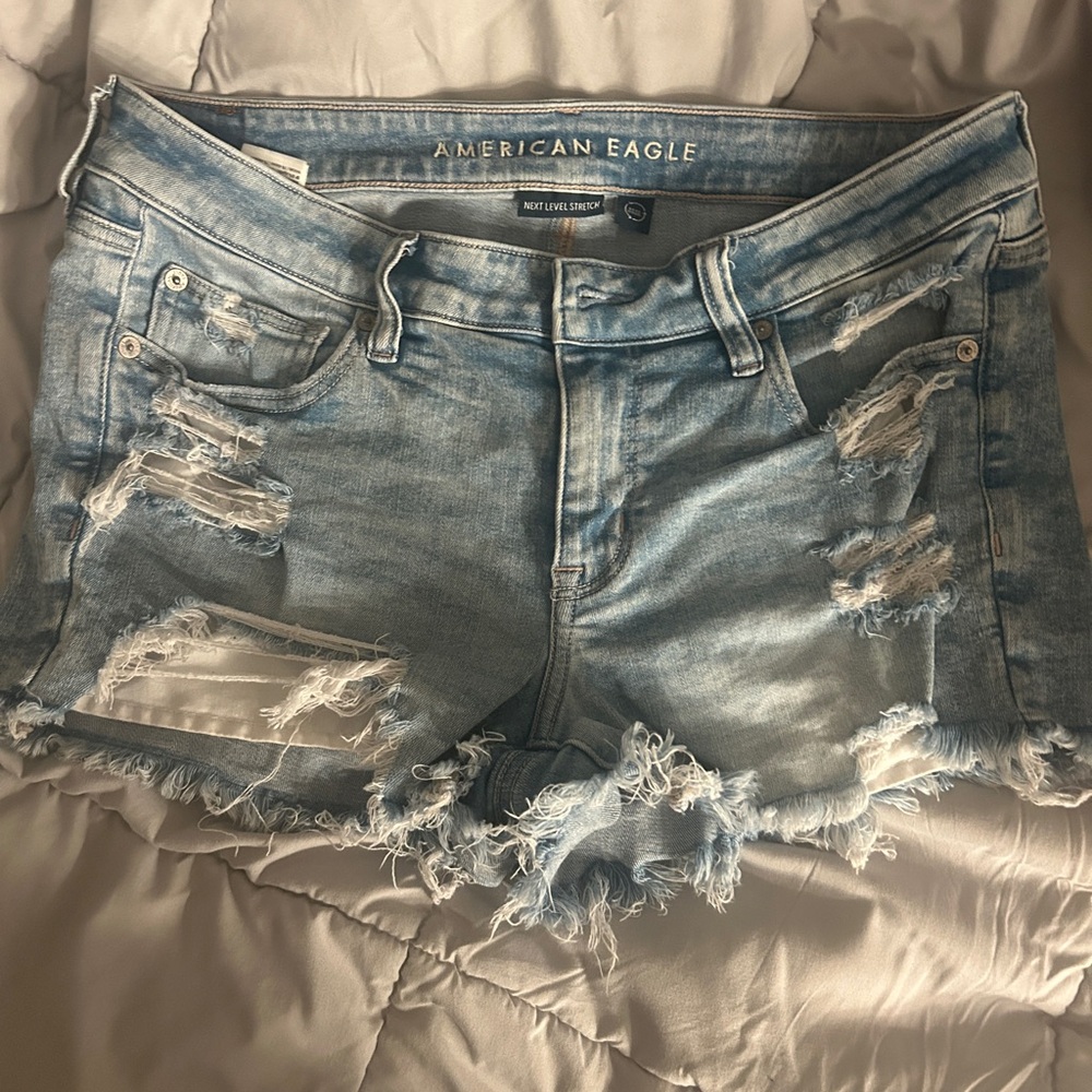 American Eagle Outfitters Ripped Jean Shorts - Light Blue size 10